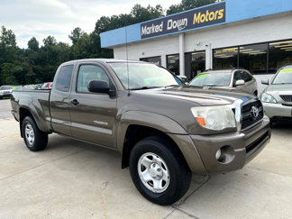 Used 2011 Toyota Tacoma PreRunner w/ SR5 Pkg #2 image 1