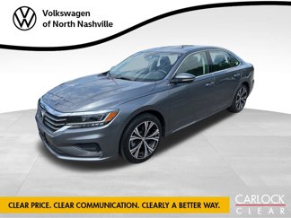 Used 2021 Volkswagen Passat 2.0T SE image 1