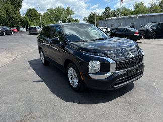 Used 2024 Mitsubishi Outlander ES image 1