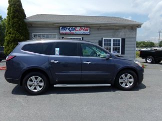 Used 2014 Chevrolet Traverse LT w/ LPO, 'HIT The Road' Package image 1