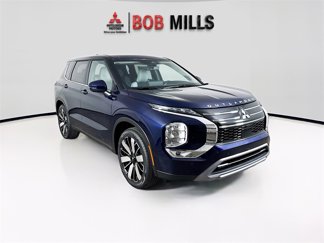 New 2025 Mitsubishi Outlander SE image 1