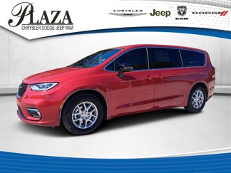 New 2025 Chrysler Pacifica Select image 1