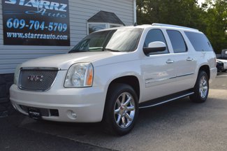 Used 2013 GMC Yukon XL Denali image 1