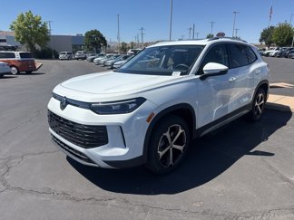 New 2025 Volkswagen Tiguan SE image 1