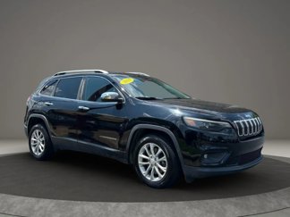 Used 2019 Jeep Cherokee Latitude w/ Popular Appearance Group image 1