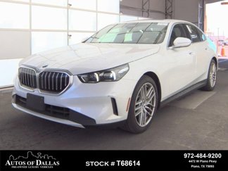 Used 2025 BMW 530i image 1