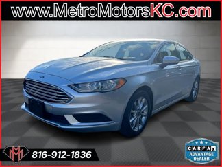 Used 2017 Ford Fusion SE w/ Fusion SE Technology Package image 1