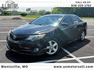 Used 2014 Toyota Camry SE image 1