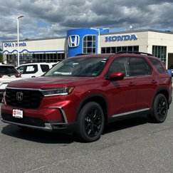 New 2025 Honda Pilot Touring image 1