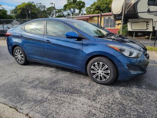 Used 2016 Hyundai Elantra SE image 1