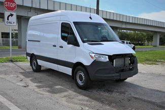Used 2025 Mercedes-Benz Sprinter 2500 image 1