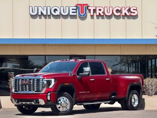 Used 2024 GMC Sierra 3500 Denali w/ Technology Package image 1