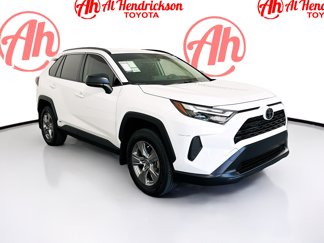 Used 2025 Toyota RAV4 LE image 1