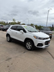 Used 2018 Chevrolet Trax LT w/ LT Convenience Package image 1