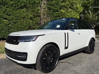 New 2025 Land Rover Range Rover SE image 1