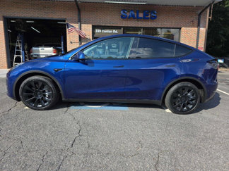 Used 2022 Tesla Model Y Long Range image 1