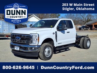 New 2025 Ford F350 XL w/ XL Chrome Package image 1