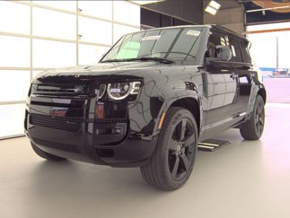 Used 2023 Land Rover Defender 110 X-Dynamic SE image 1