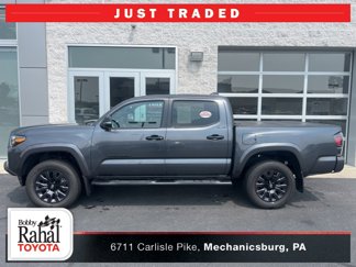 Certified 2022 Toyota Tacoma Limited image 1