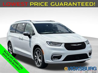 New 2025 Chrysler Pacifica Pinnacle w/ Trailer Tow Group image 1