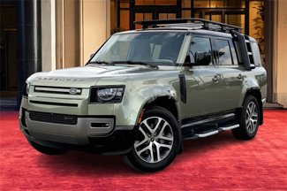 Used 2023 Land Rover Defender 130 X-Dynamic SE image 1