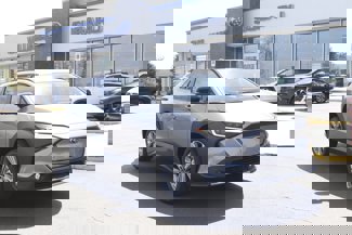 New 2025 Subaru Solterra Limited image 1