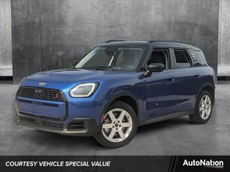 Used 2025 MINI Cooper Countryman S w/ Comfort Package Max image 1