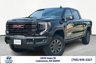 Used 2025 GMC Sierra 1500 AT4X image 1