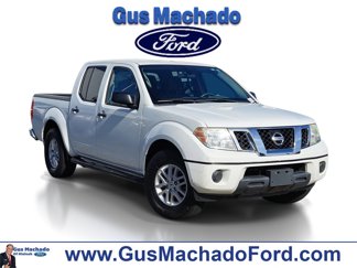 Used 2018 Nissan Frontier SV image 1