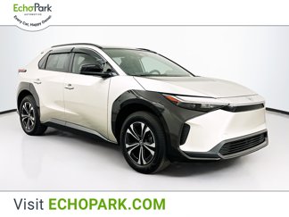Used 2025 Toyota bZ4X AWD w/ Weather Package image 1