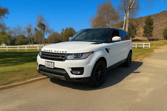 Used 2014 Land Rover Range Rover Sport SE image 1