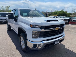 Used 2024 Chevrolet Silverado 3500 LT image 1