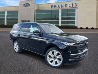 New 2025 Lincoln Navigator Reserve image 1