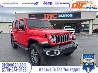 Used 2025 Jeep Wrangler Sahara image 1