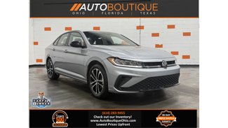 Used 2025 Volkswagen Jetta Sport image 1