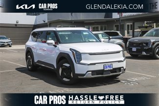 New 2026 Kia EV9 Wind image 1