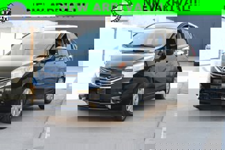 Used 2015 Nissan Versa Note SV image 1