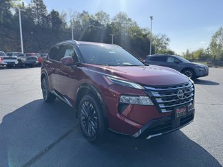 New 2025 Nissan Rogue Platinum w/ Tech Package image 1