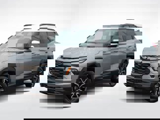Used 2025 Chevrolet TrailBlazer ACTIV w/ Driver Confidence Package image 1