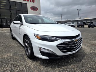 Used 2024 Chevrolet Malibu LT image 1