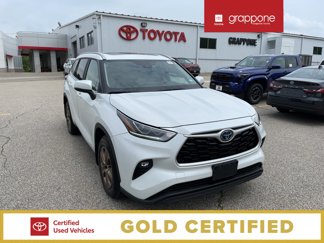 Certified 2023 Toyota Highlander Bronze Edition image 1