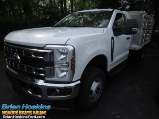 New 2025 Ford F350 XL w/ XL Chrome Package image 1