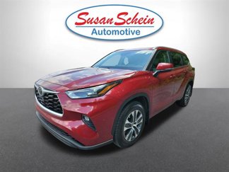 Used 2023 Toyota Highlander L image 1