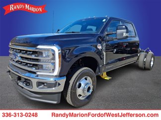 New 2025 Ford F350 Lariat image 1