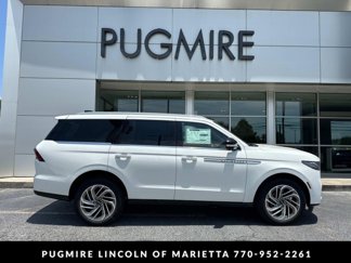 New 2025 Lincoln Navigator Reserve image 1