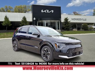 New 2025 Kia Niro Wind image 1