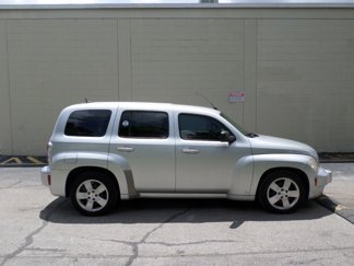 Used 2009 Chevrolet HHR LS image 1