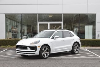 New 2025 Porsche Macan S image 1