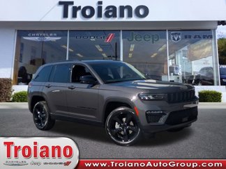 New 2025 Jeep Grand Cherokee Limited w/ Black Appearance Package image 1