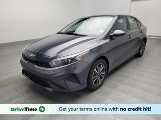 Used 2022 Kia Forte LXS image 1